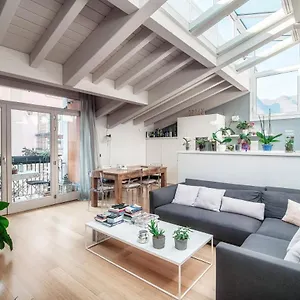  Apartment Joivy Isotta's House With 2 Cosy Balconies Italy
